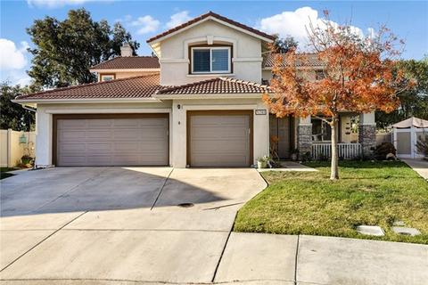 31351 Britton Cir, Temecula, CA 92591 photo 2