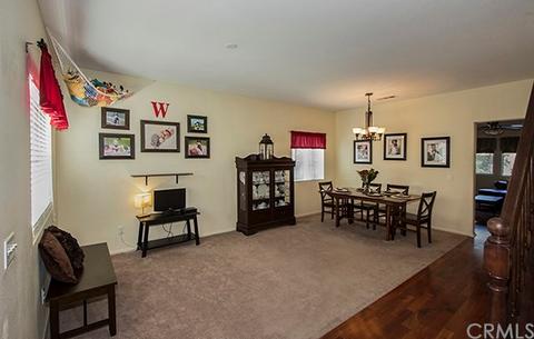 46013 Drymen Ave, Temecula, CA 92592 photo 2