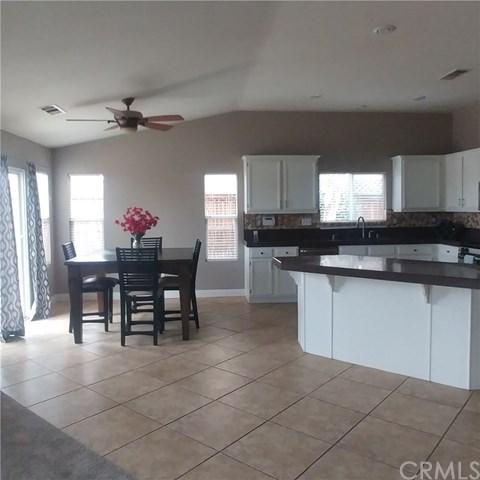 110 Quartz Ln, Perris, CA 92570 photo 2