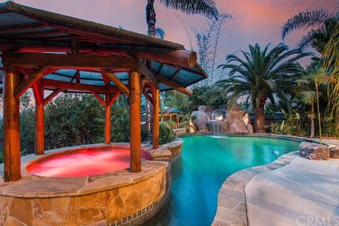 943 Sunset Dr, Vista, CA 92081 photo 5