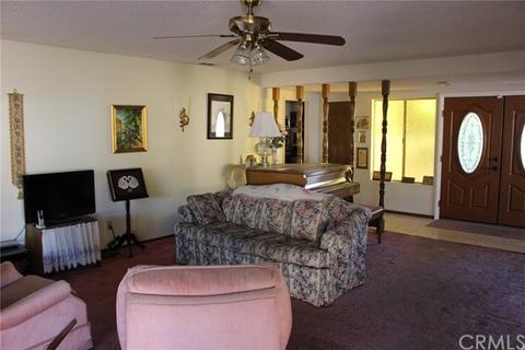 480 S Simpson Ave, Hemet, CA 92543 photo 6