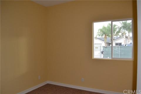 262 W 11th St, Perris, CA 92570 photo 16