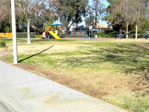 45339 Zuma Dr, Temecula, CA 92592 photo 17