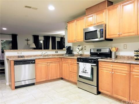 316 Yosemite Ave, Perris, CA 92570 photo 7