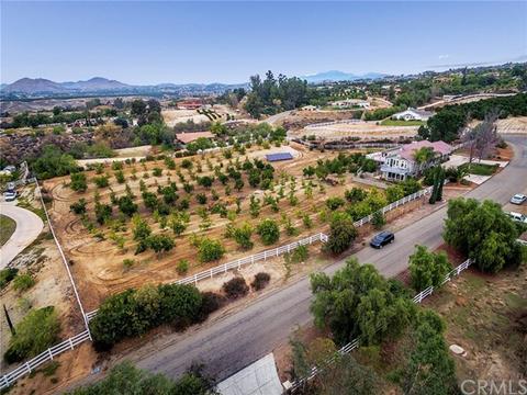 37320 Delgado Way, Temecula, CA 92592 photo 2