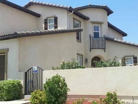 3720 Peak, Perris, CA 92570 photo 2