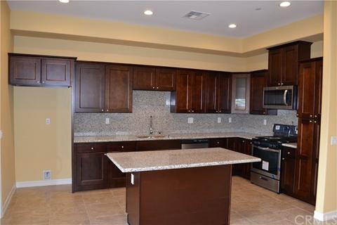 242 W 11th St, Perris, CA 92570 photo 5