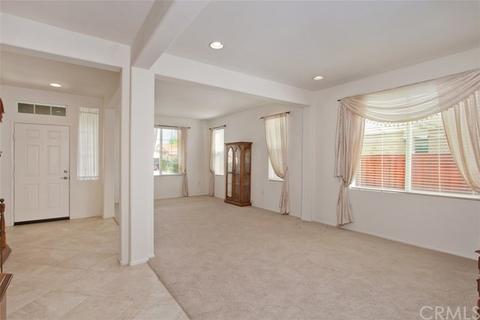 8279 Parry Dr, Hemet, CA 92545 photo 5