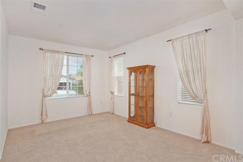 8279 Parry Dr, Hemet, CA 92545 photo 6