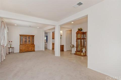 8279 Parry Dr, Hemet, CA 92545 photo 4