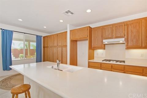 8279 Parry Dr, Hemet, CA 92545 photo 11