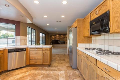 520 Charmin Cir, Hemet, CA 92544 photo 11