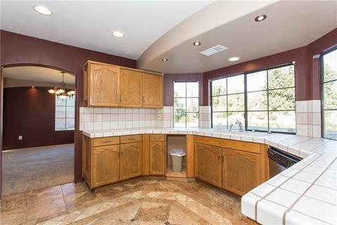 520 Charmin Cir, Hemet, CA 92544 photo 13