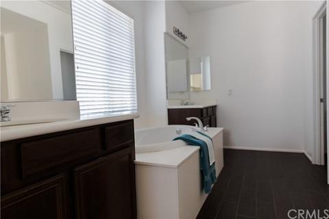 31870 Domenoe Way, Temecula, CA 92592 photo 17