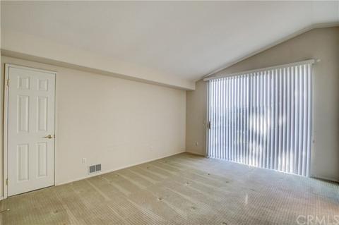 31005 Iron Cir, Temecula, CA 92591 photo 17