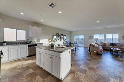 11459 Aaron Ave, Beaumont, CA 92223 photo 9