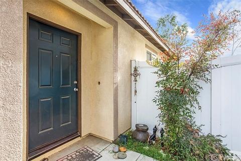563 Gloriosa Ave, Perris, CA 92571 photo 4