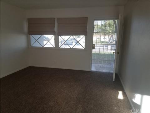 4010 Jones Ave, Riverside, CA 92505 photo 2