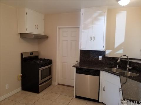 4161 Manchester Pl, Riverside, CA 92503 photo 13