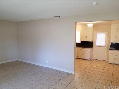 4161 Manchester Pl, Riverside, CA 92503 photo 11