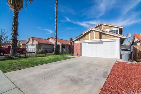 160 Peppertree Dr, Perris, CA 92571 photo 2