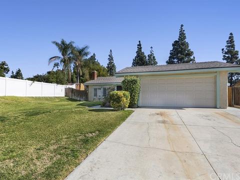 2601 Plainfield Dr, Ontario, CA 91761 photo 2