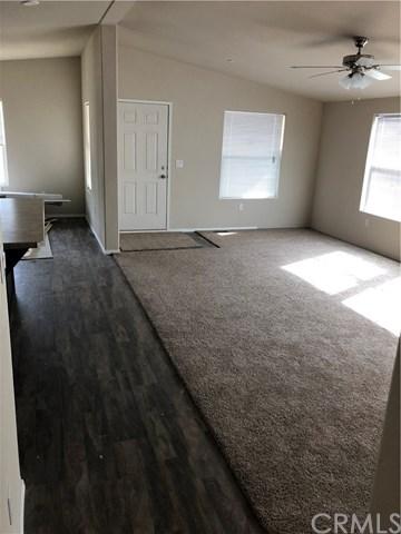 32645 Central St, Wildomar, CA 92595 photo 2