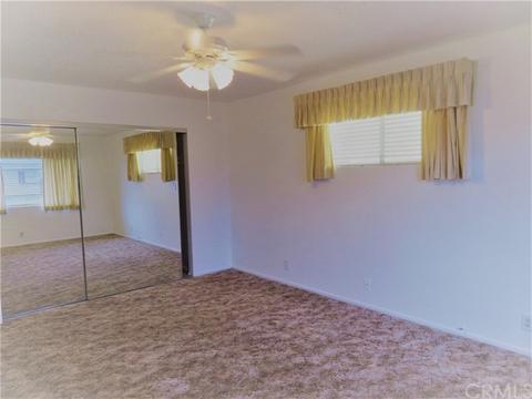 661 Whitney Dr, Hemet, CA 92543 photo 9