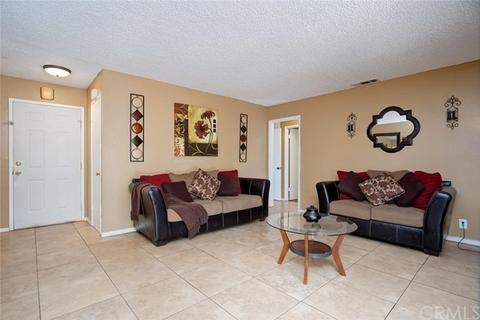 9350 Bruce Ave, Riverside, CA 92503 photo 2