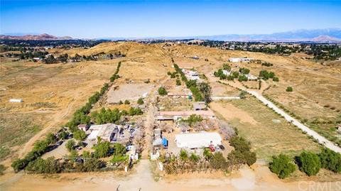 22780 Margarth St, Perris, CA 92570 photo 33