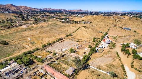 22780 Margarth St, Perris, CA 92570 photo 46