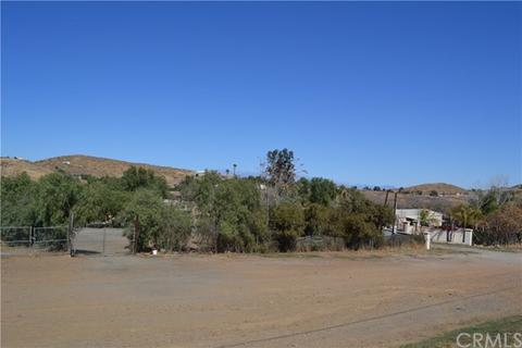 22780 Margarth St, Perris, CA 92570 photo 37