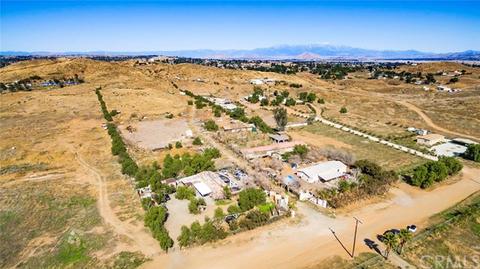 22780 Margarth St, Perris, CA 92570 photo 45