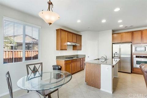 30683 Whetstone Cir, Menifee, CA 92584 photo 5