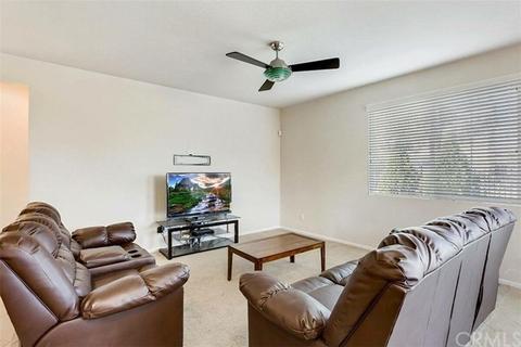 30683 Whetstone Cir, Menifee, CA 92584 photo 4