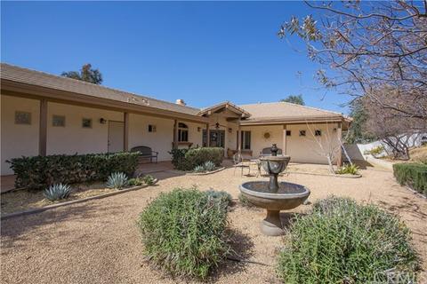 40575 Calle Cancion, Temecula, CA 92592 photo 2