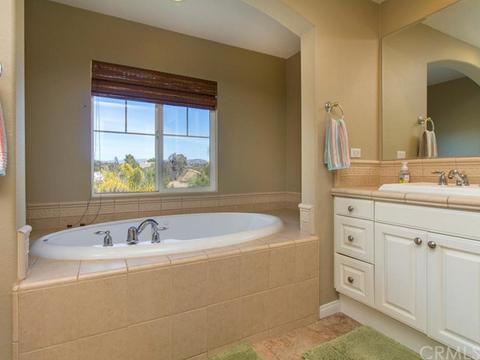 33169 Janda Ct, Temecula, CA 92592 photo 23
