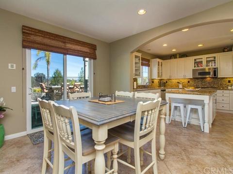 33169 Janda Ct, Temecula, CA 92592 photo 3