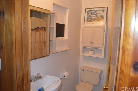 110 E Thornton Ave, Hemet, CA 92543 photo 16