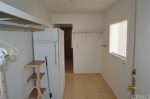 110 E Thornton Ave, Hemet, CA 92543 photo 8