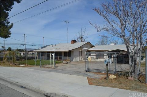 110 E Thornton Ave, Hemet, CA 92543 photo 3