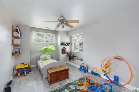 27530 Senna Ct, Temecula, CA 92591 photo 16