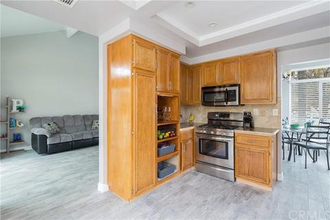 27530 Senna Ct, Temecula, CA 92591 photo 8