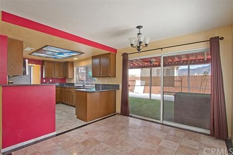 1081 E Commonwealth Ave, San Jacinto, CA 92583 photo 12