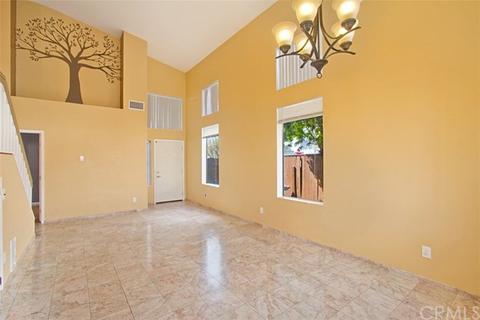 1081 E Commonwealth Ave, San Jacinto, CA 92583 photo 6
