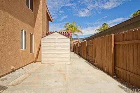 1081 E Commonwealth Ave, San Jacinto, CA 92583 photo 35