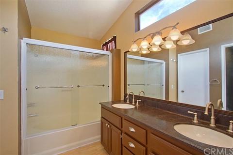 1081 E Commonwealth Ave, San Jacinto, CA 92583 photo 21