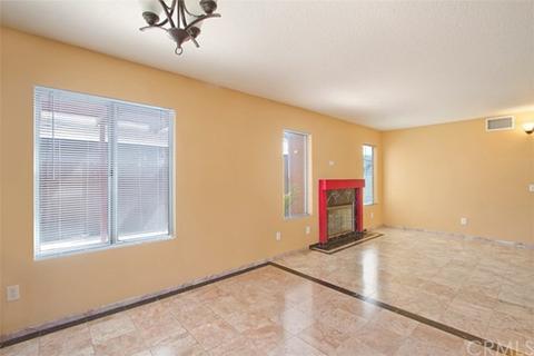 1081 E Commonwealth Ave, San Jacinto, CA 92583 photo 13