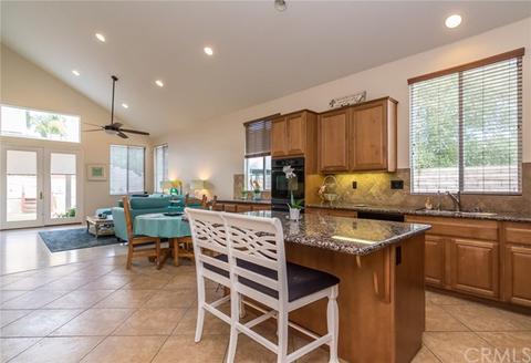 25144 Gelding Ct, Wildomar, CA 92595 photo 11