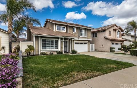 13374 Cloudburst Dr, Corona, CA 92883 photo 3